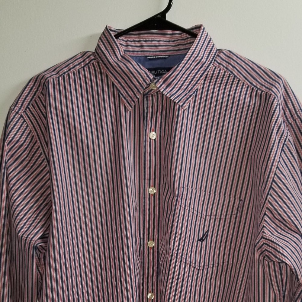 red and blue plaid Long sleeve shirt